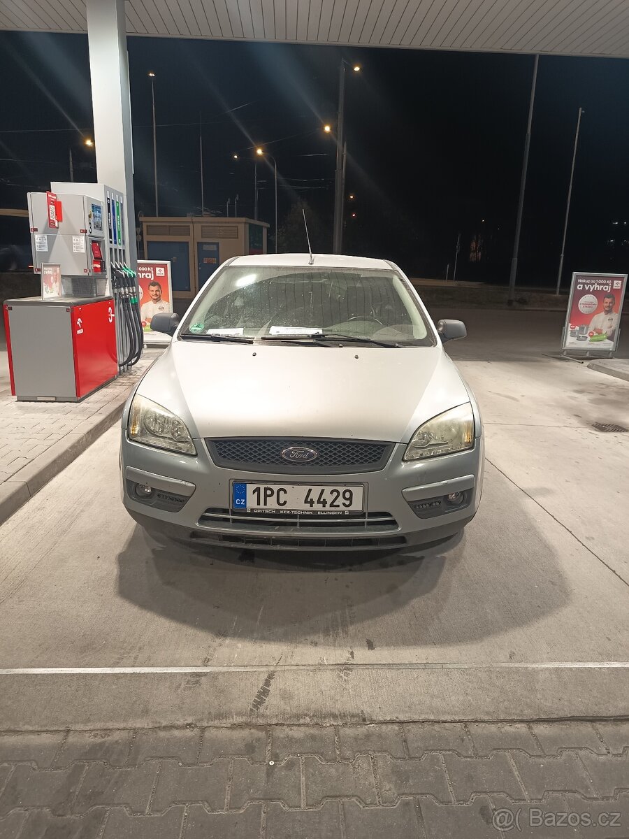 Ford Focus mk2 coupe - 2