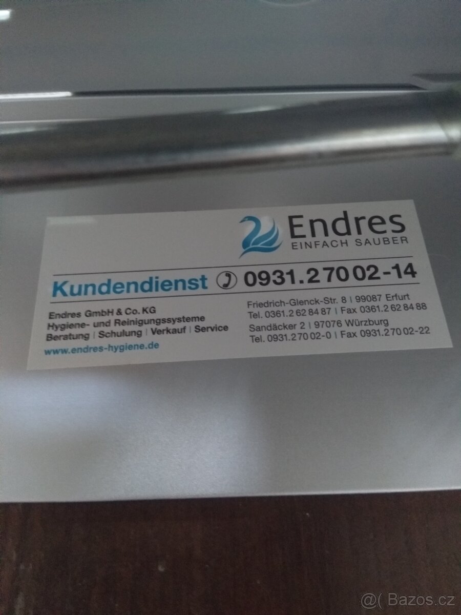Dávkovač desinfekce, mýdla - 2