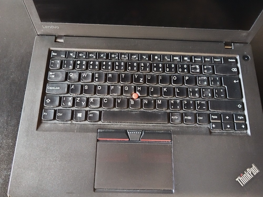 Lenovo T460 + dokovací stanice - 2