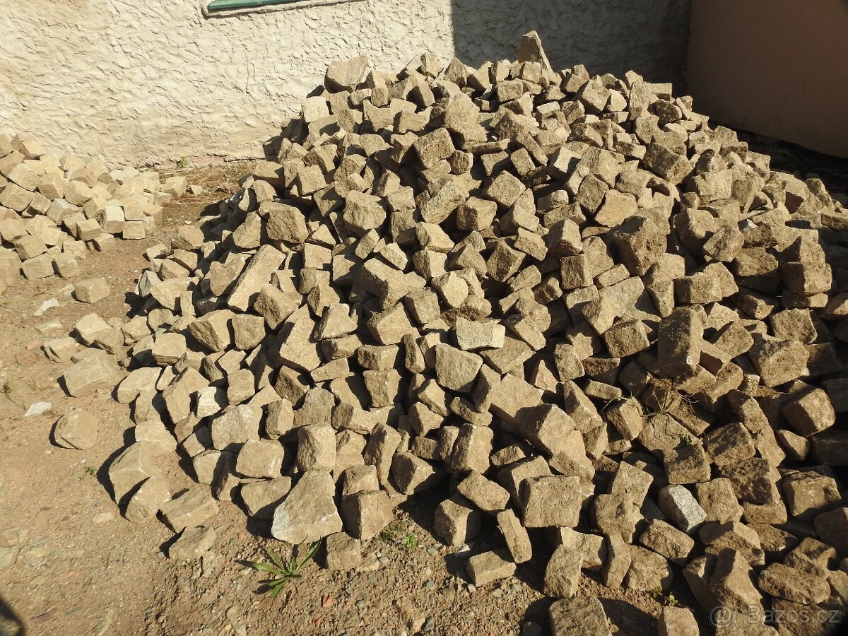 Prodám žulové odseky na pojezdovou komunikaci - 2