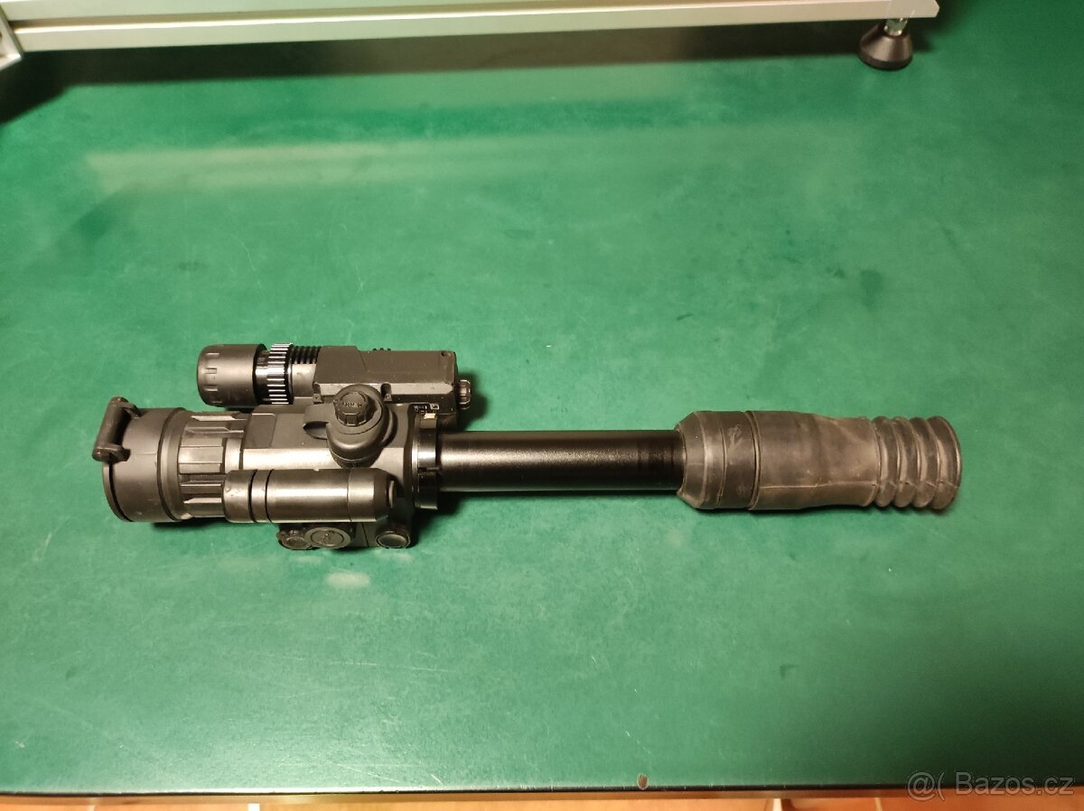 Noční vidění, zaměřovač Yukon Photon - 2