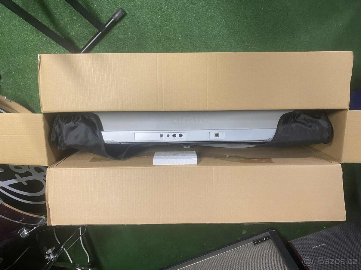 Casio CTK-4000 kryt + stojan, výborný stav - 2