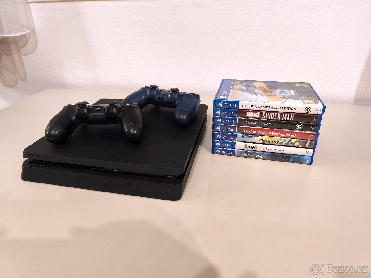 PlayStation 4 Slim 1TB + 2 ovladače a 7 her - 2