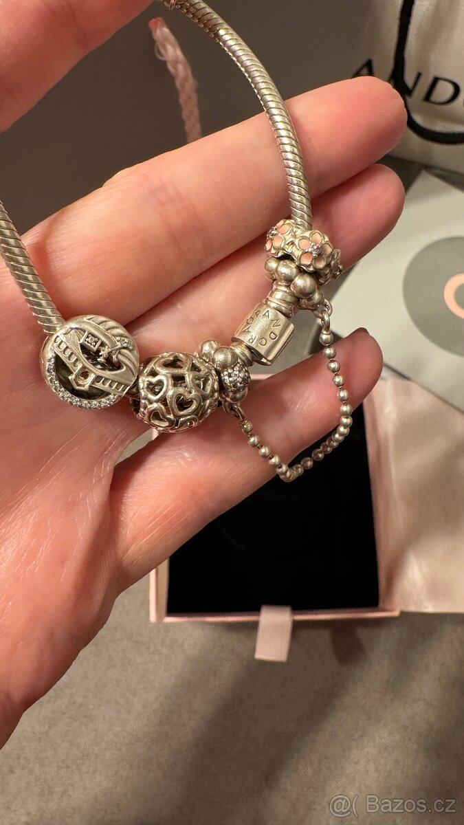Pandora náramek s přívěsky a balením - 2