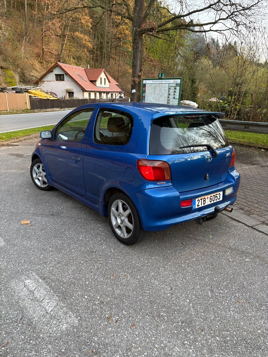 Toyota Yaris TS 1.5 VVTi - 2