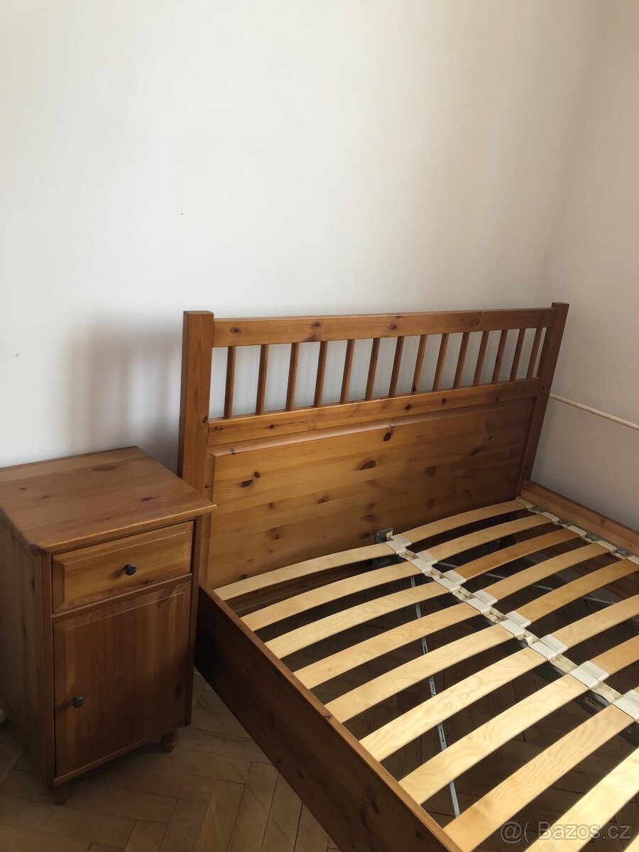 Postel ikea hemnes - 2