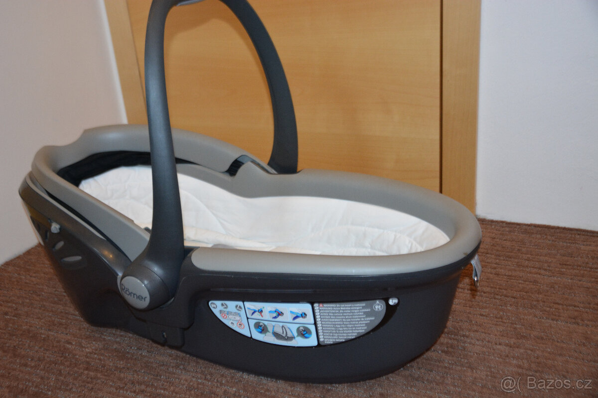 Prodám dětskou autosedačku pro novorozence Römer Sleeper - 2