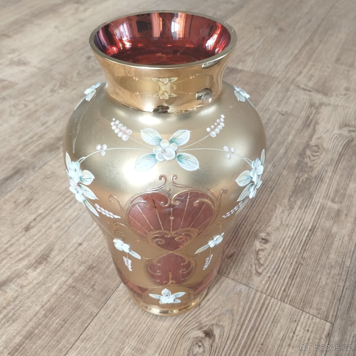 Zlacená váza - 2