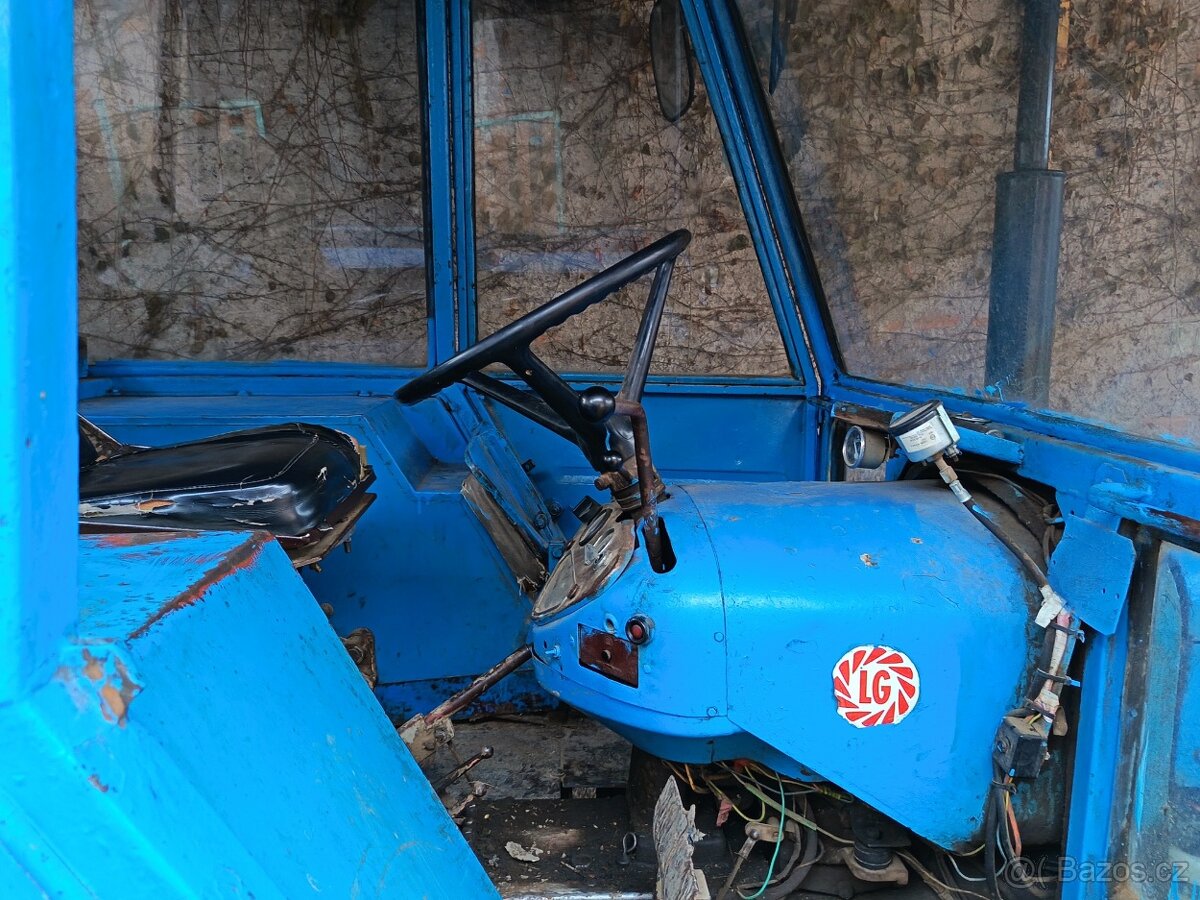 Traktor Zetor 5611 - 2