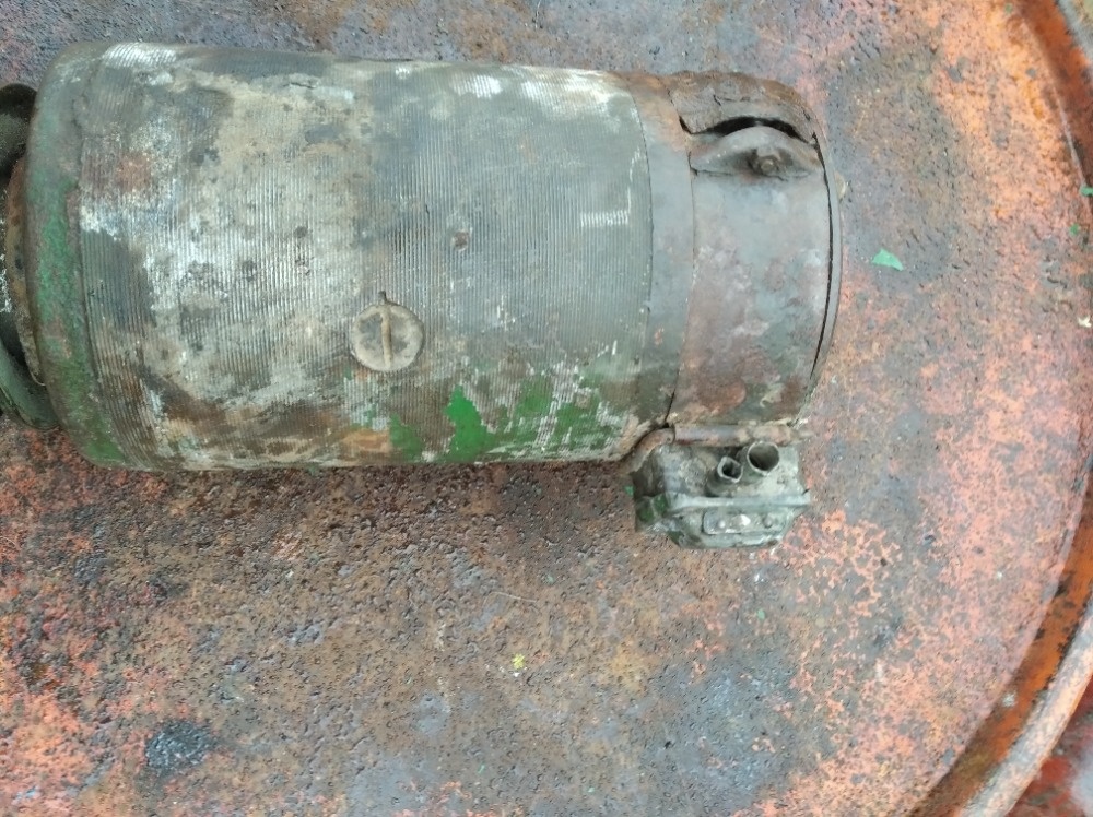 Prodám originál dynamo na ZETOR25 - 2