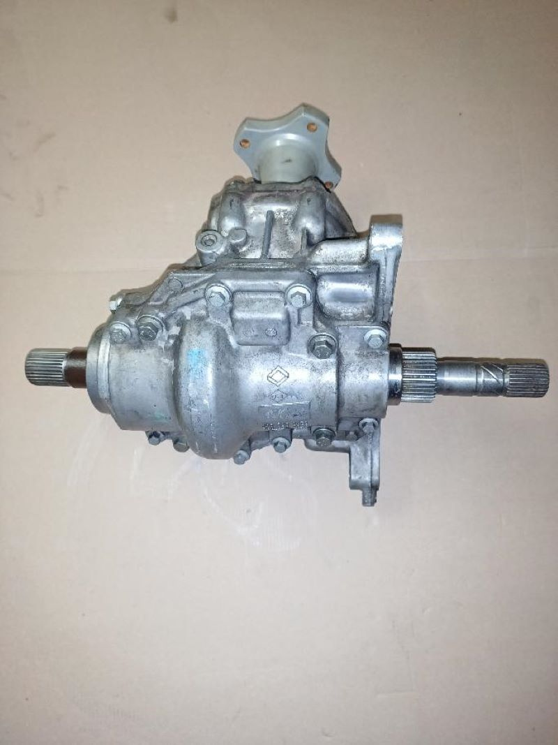 Rozvodovka,poloosa,diferenciál Dacia Duster - 2