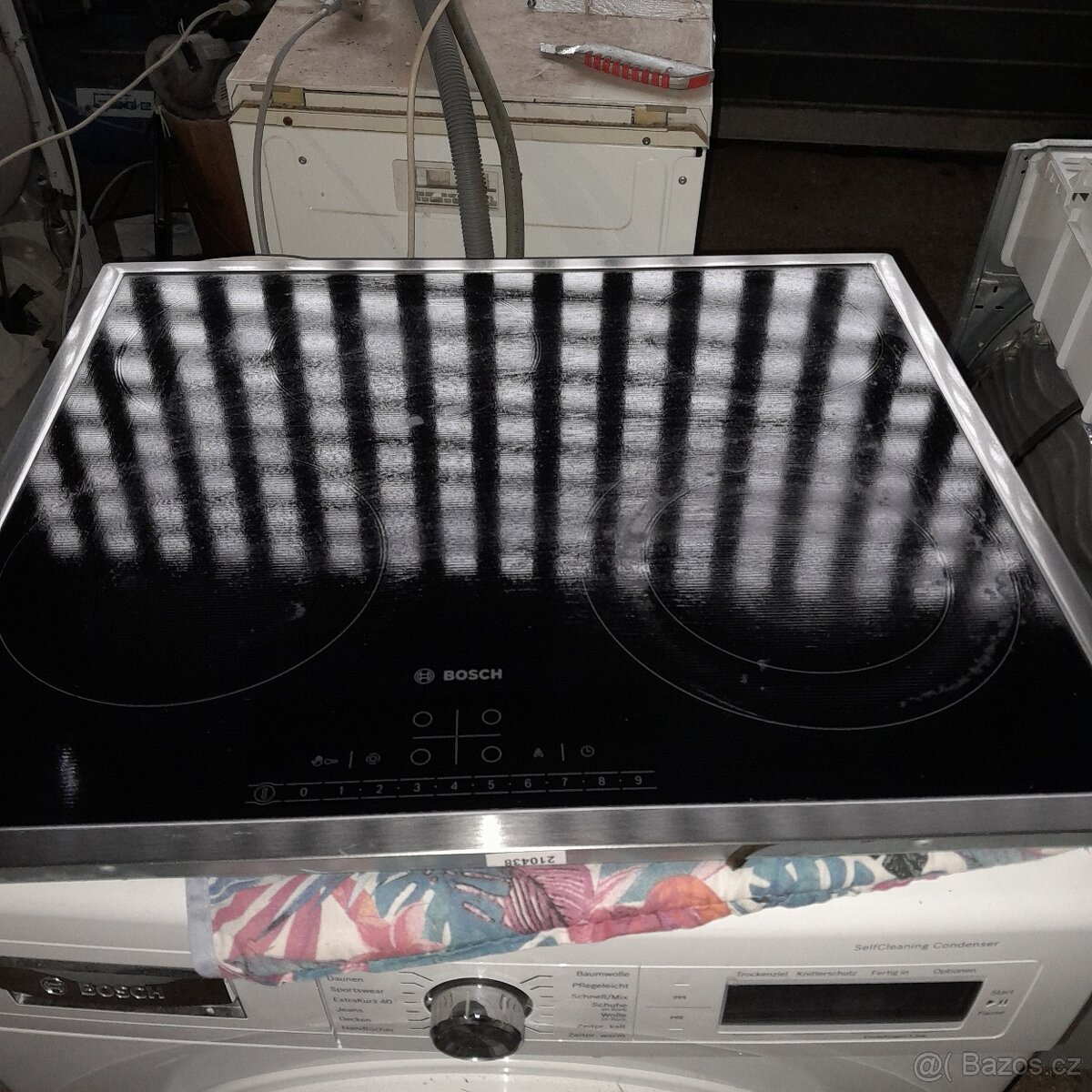 Sklokeramicka deska - 2