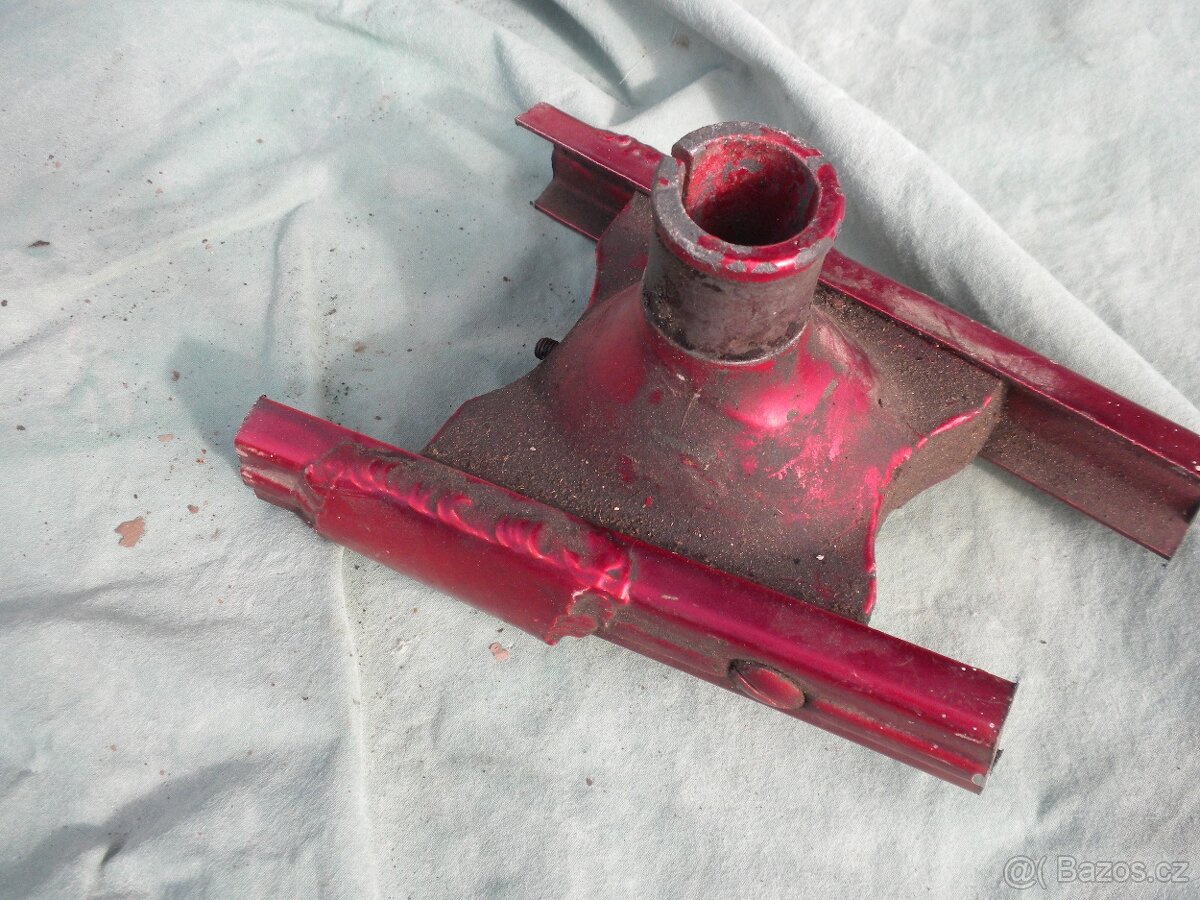 JAWA Robot kostka pod sedlo - 2