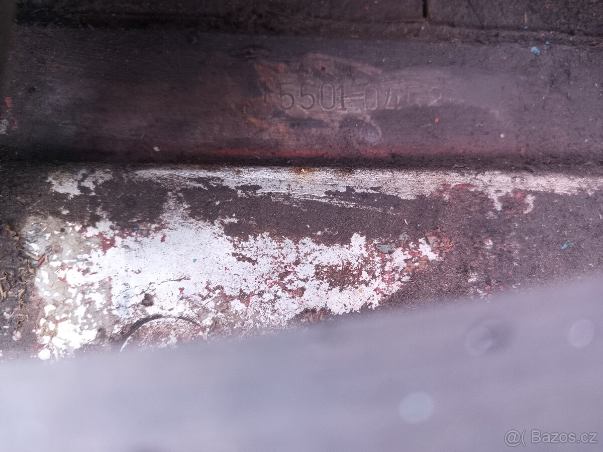 Zetor 5511- dily - 2