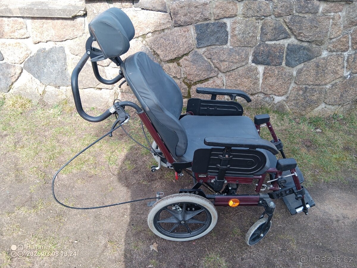 Invalidní vozík - 2