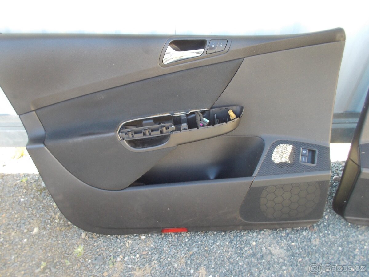 Tapeci VW Passat B6 - 2