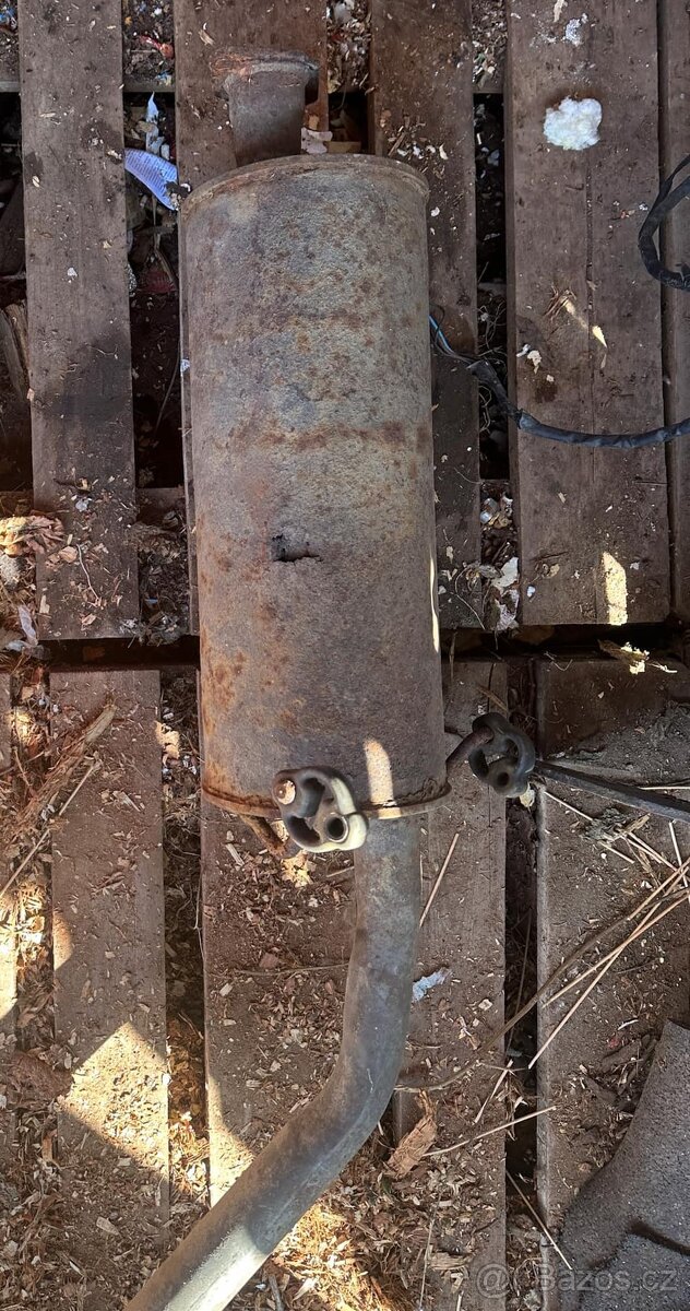 Výfuk Nissan D22 Navara double cab - 2