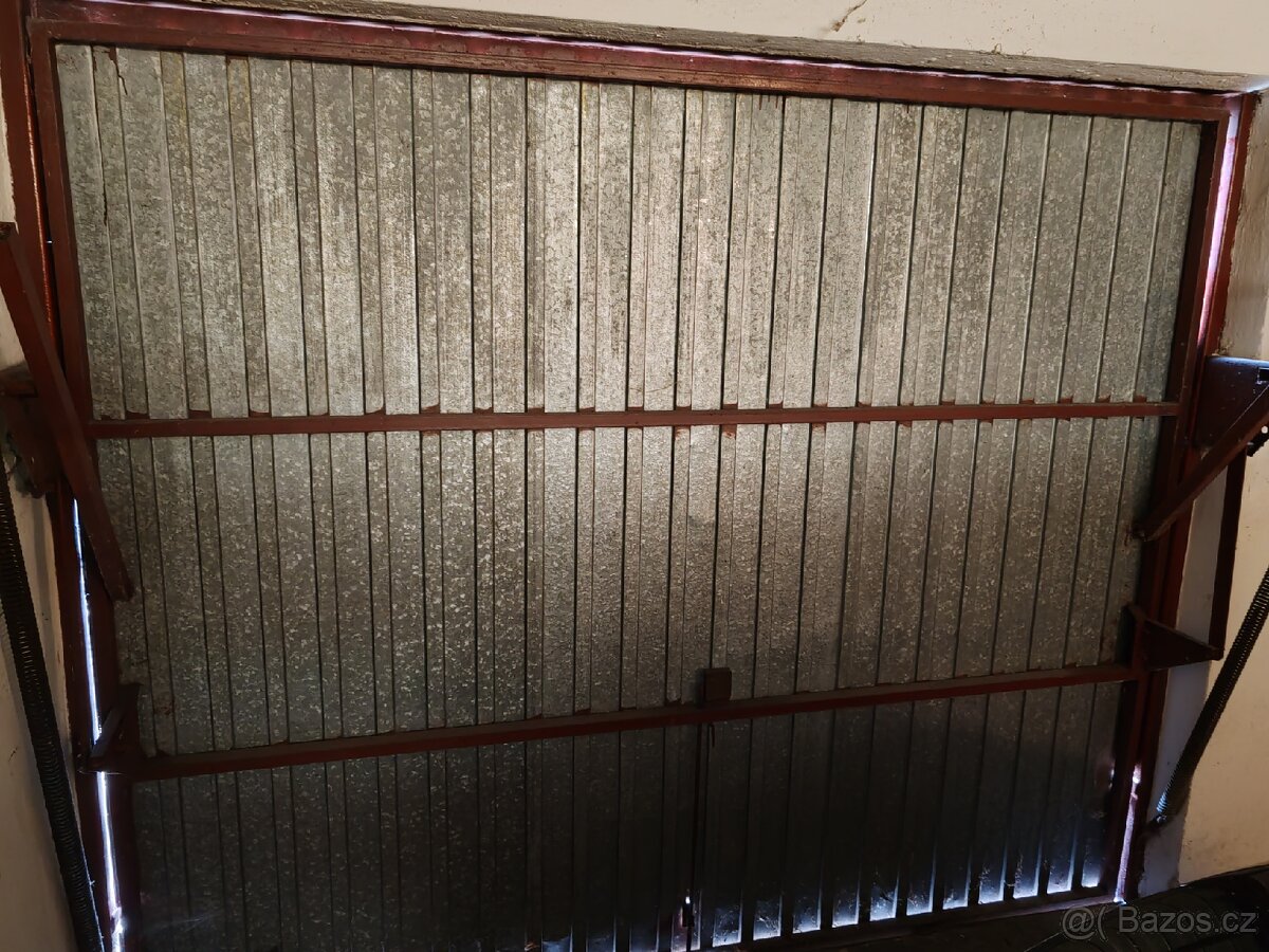 Výklopné vrata - 2