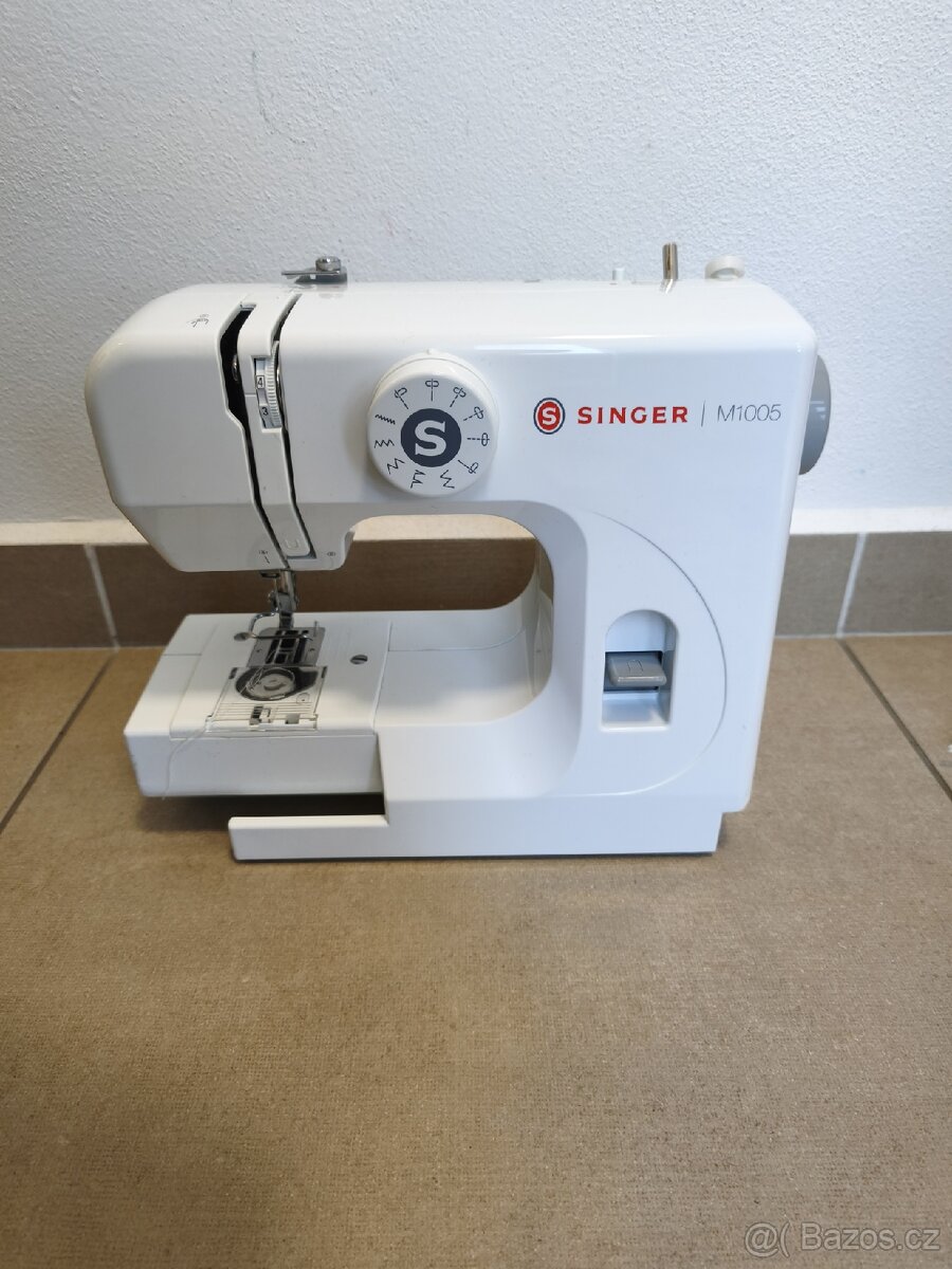 Šicí stroj - 2