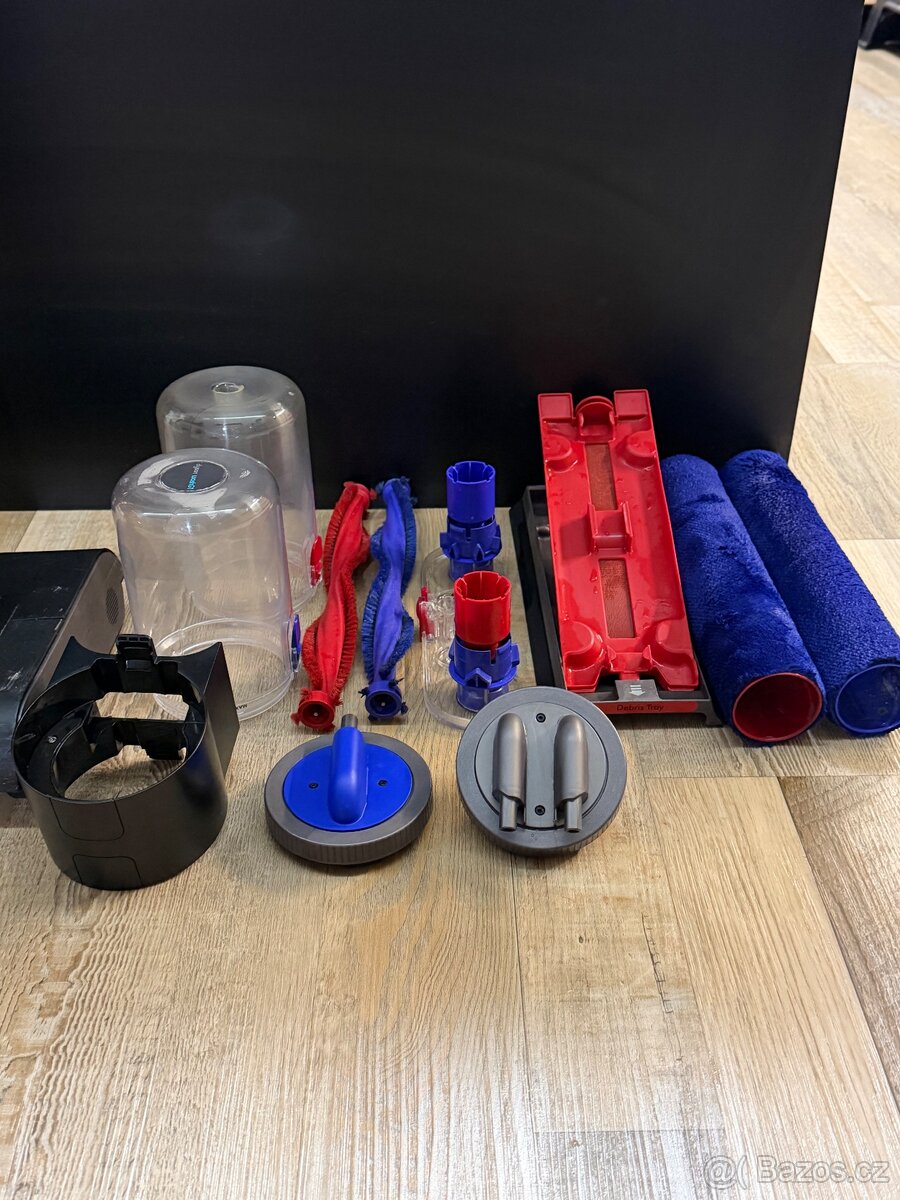 Dyson WashG1 ještě půl roku v záruce - 2