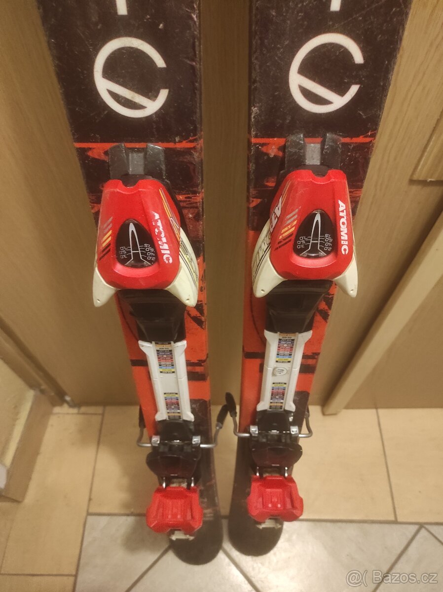 ATOMIC lyže 140cm freeraid - 2