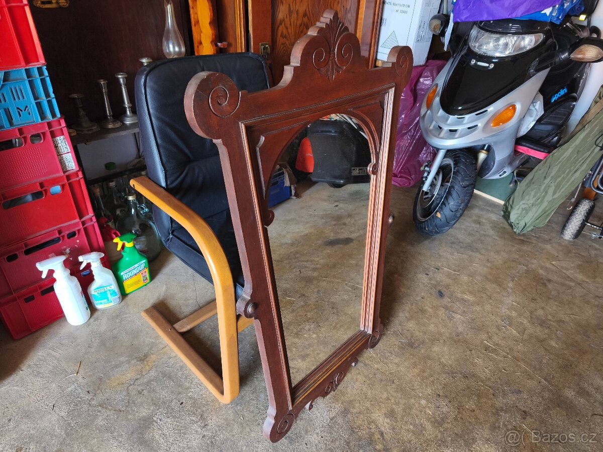 Prodám krásné starožitné zrcadlo. - 2