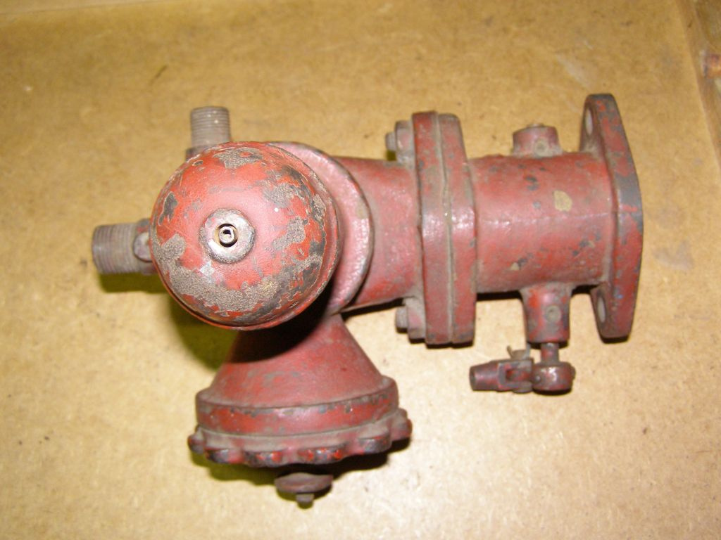 Prodám karburátor z motoru Wichterle - Kovářík - 2