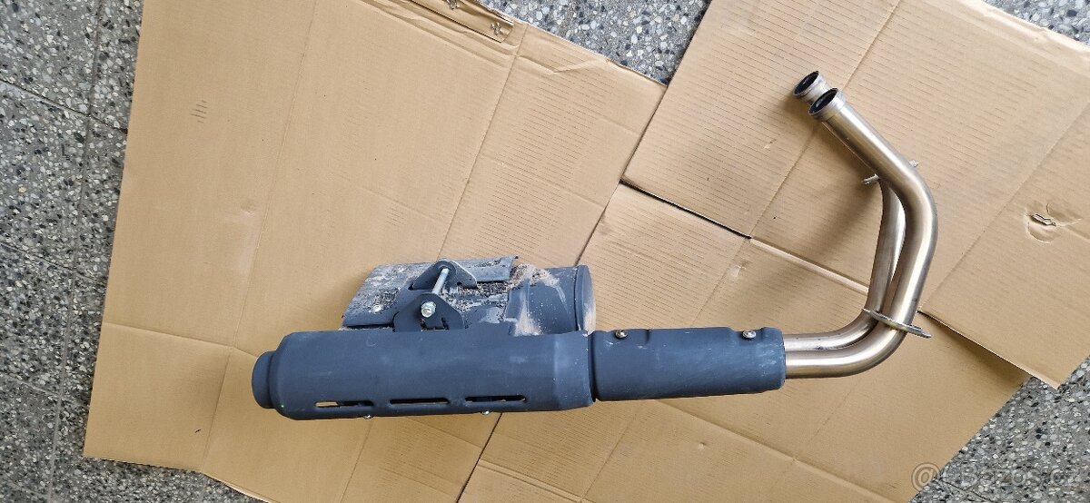 Výfuk Kawasaki Vulcan 650S - 2