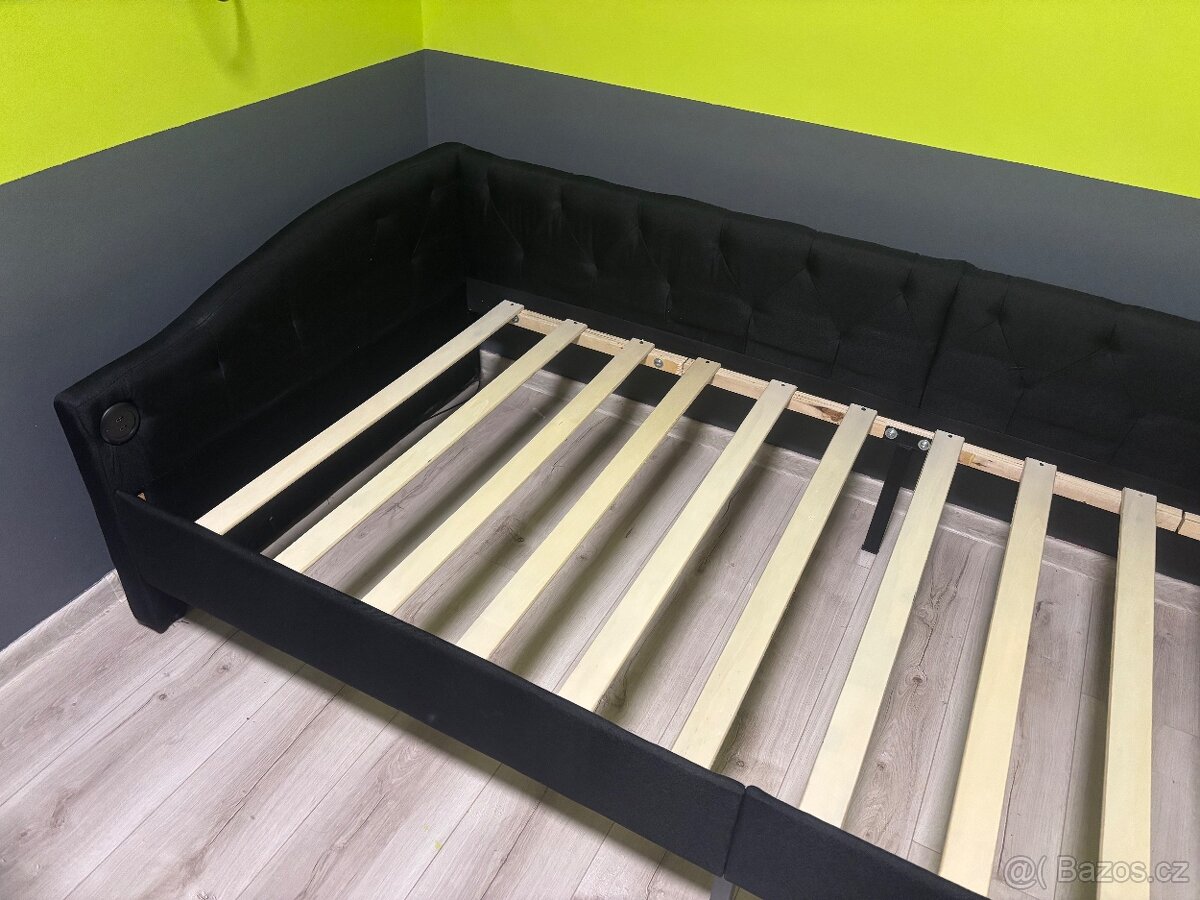 Černá postel 90x200 - 2