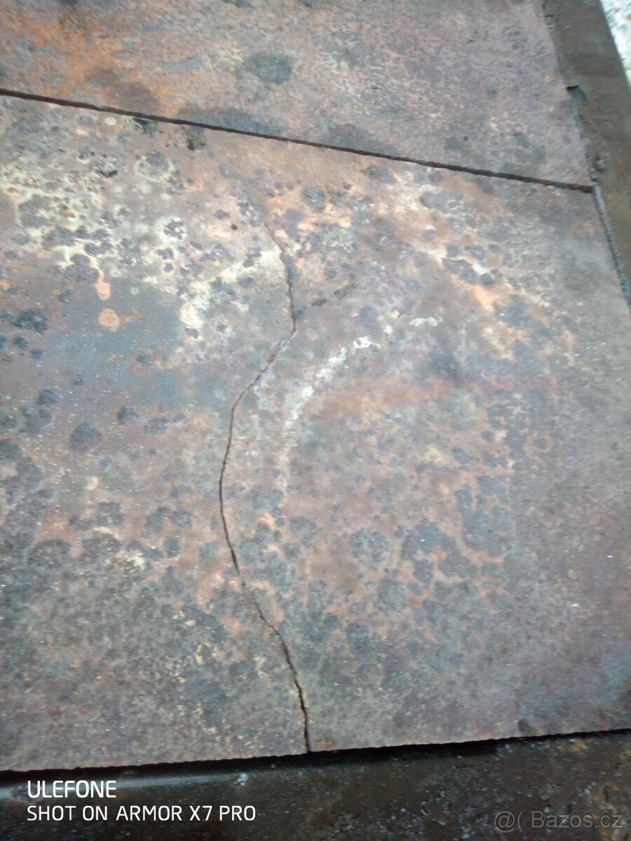 Starší sporák- retro kamna - 2