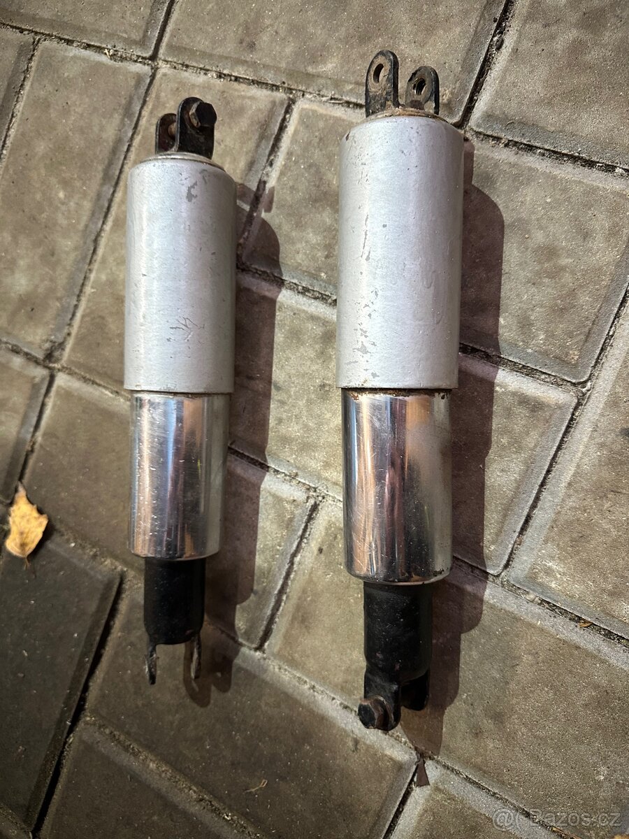 Zadní tlumiče jawa 250 - 2