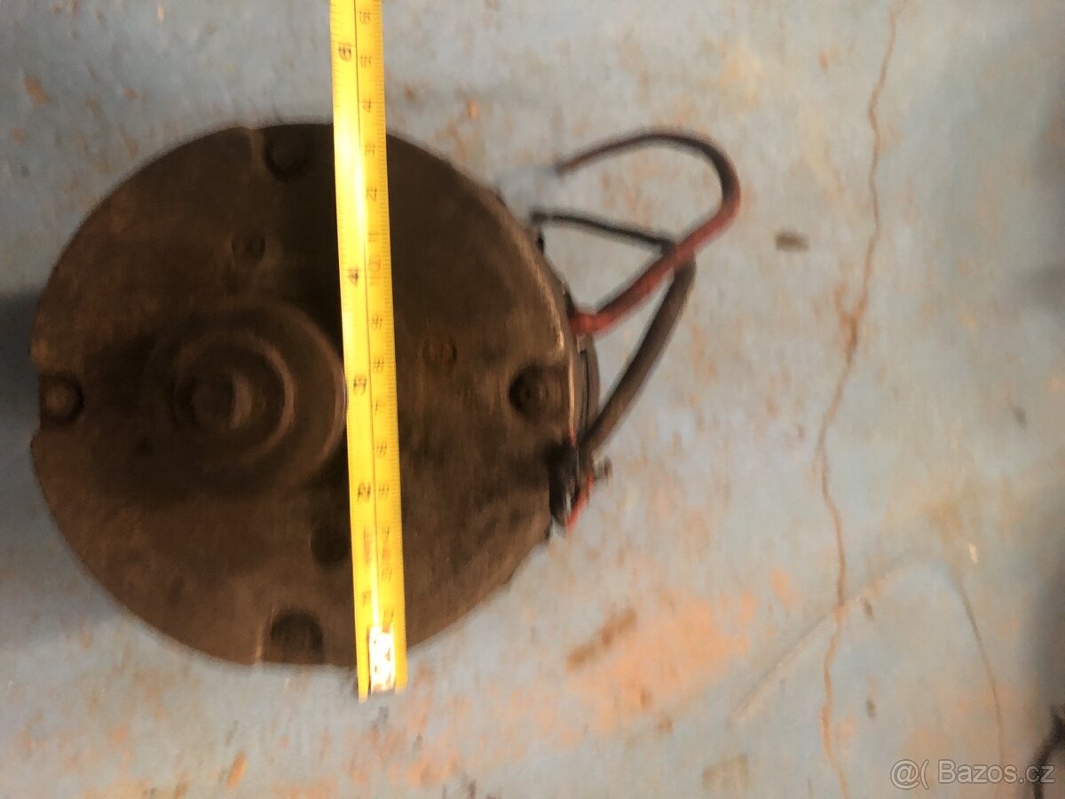 Motory 1ks DC 36V, 1 ks AC 230V - 2