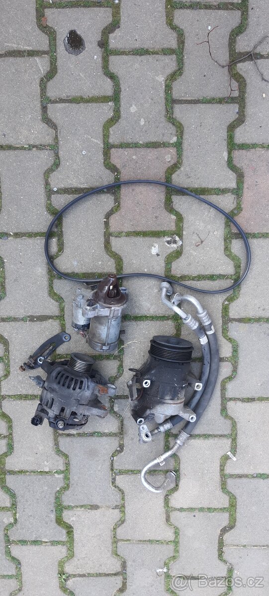 Náhradní díly Toyota Yaris - 2