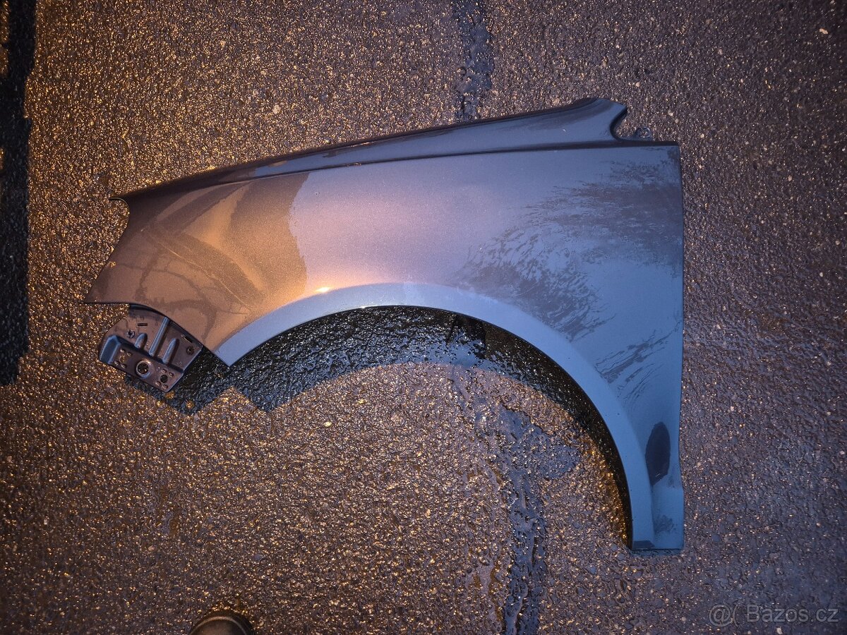 VW polo,nárazník, blatníky, 1.4 tdi díly z vozu, - 2