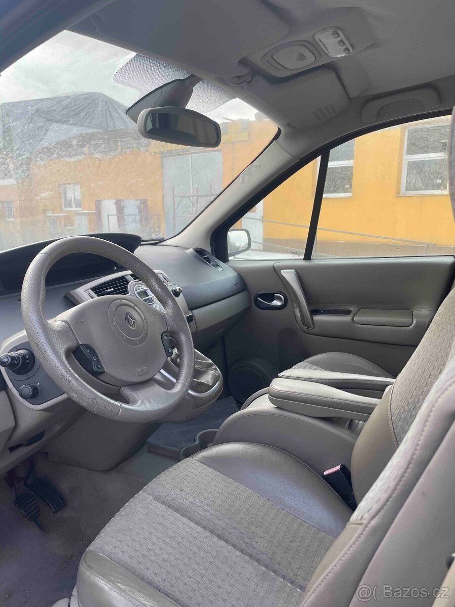 Renault Scenic 1.9 DCi - 2