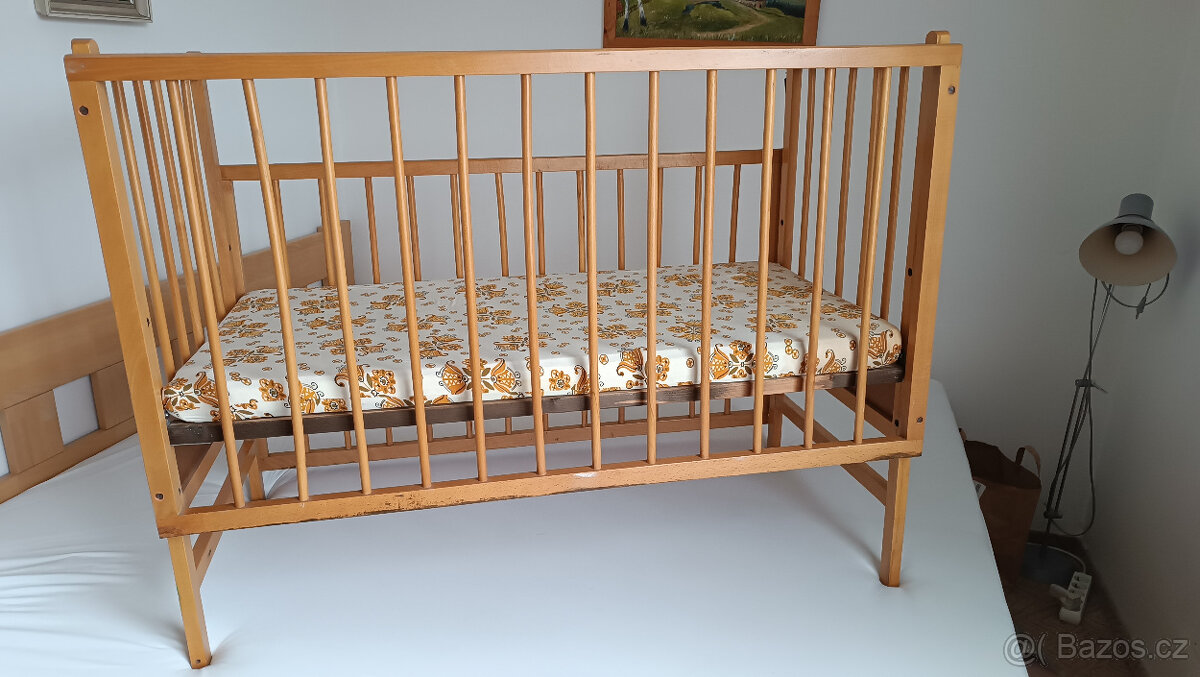dětská postel se zábranou - 2
