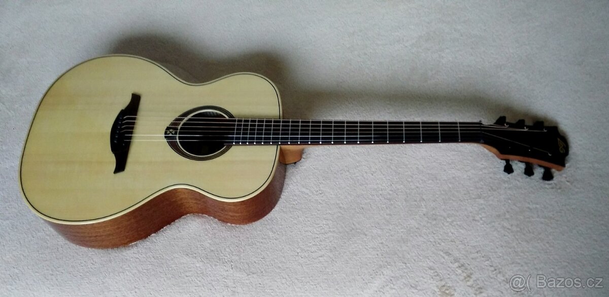 Predam akusticku gitaru LAG T88A. - 2