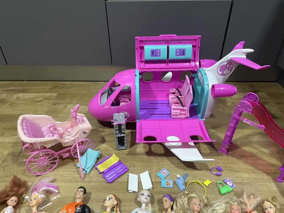 Barbie letadlo, bazén a příslušenství - 2