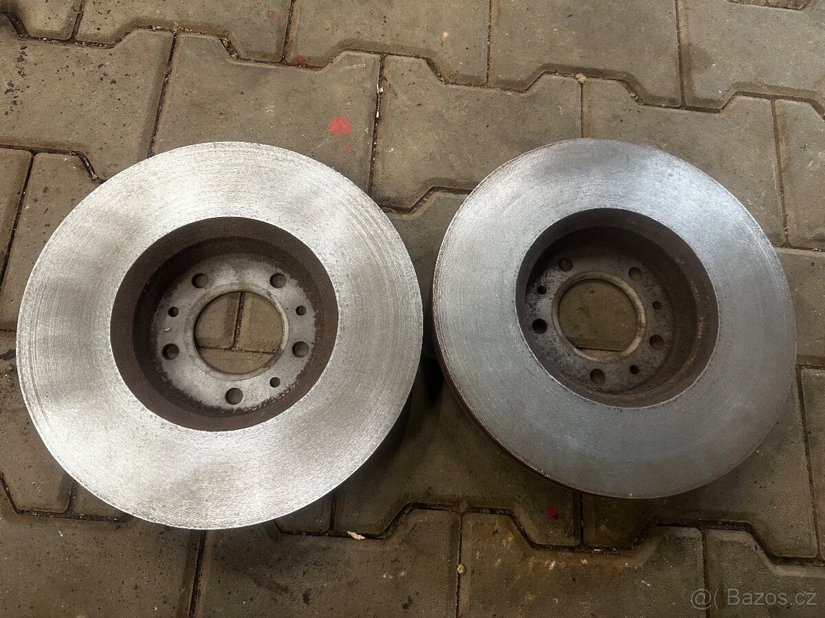 Brzdové kotouče citroen C5... - 2