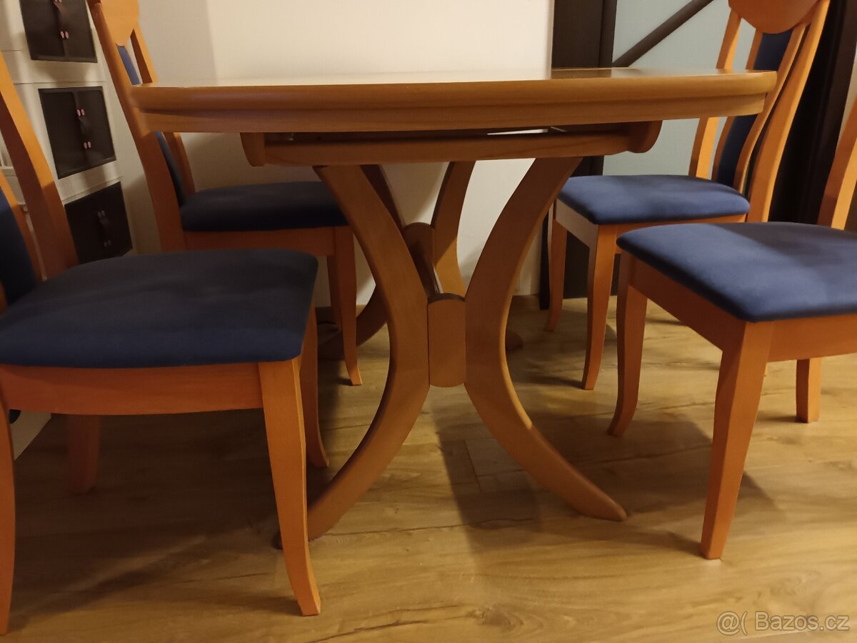 Rozkládací jídelní stůl - 2