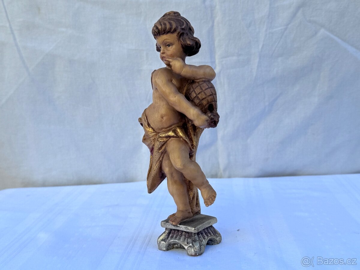 Anděl soška s úlem dřevěný v polychromii - 2