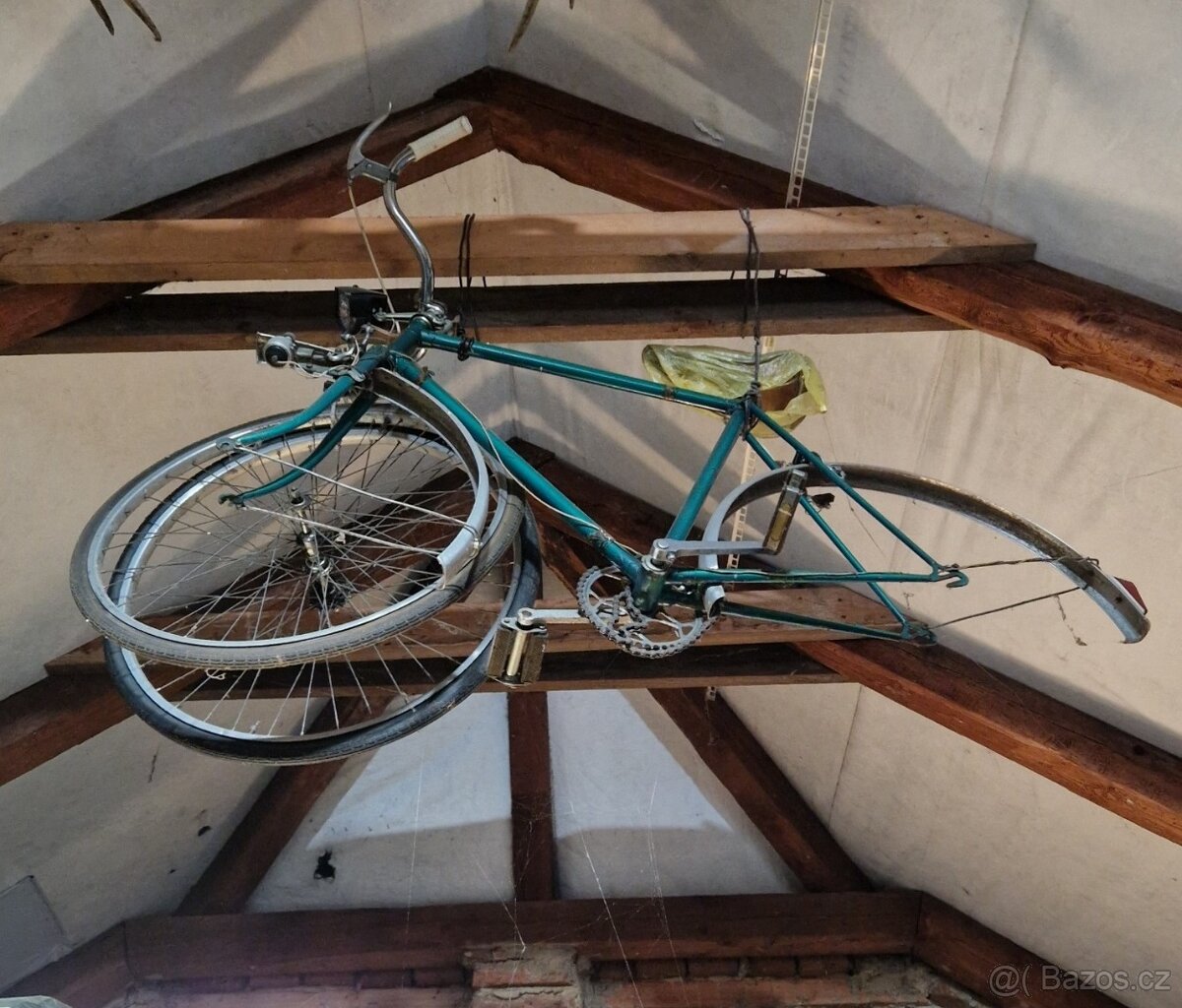 kolo Favorit prodám - 2