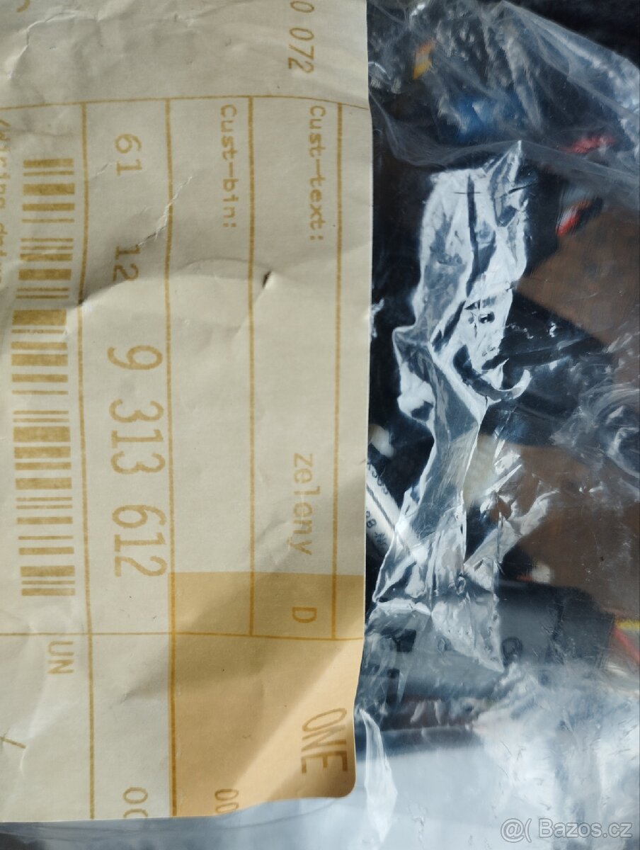 BMW 3 F30/F80 kabeláž LP dveří - 2