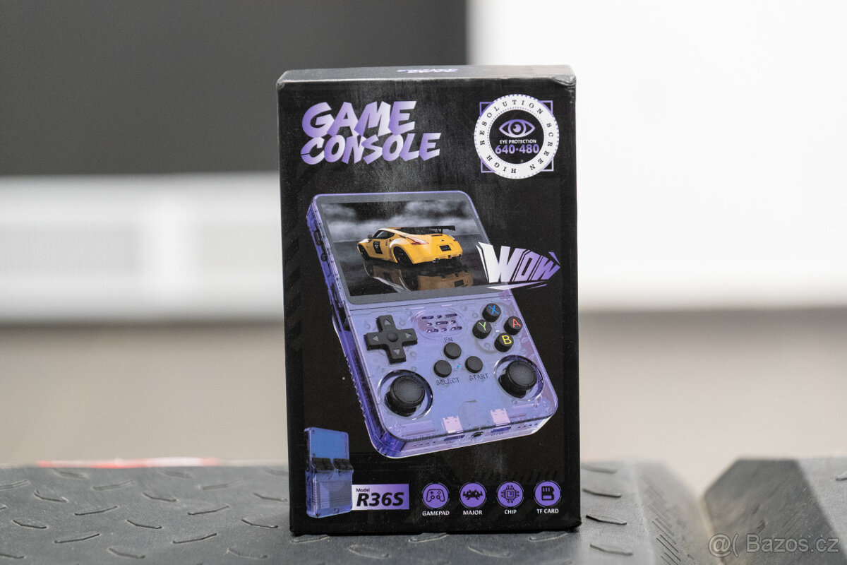 Game console R36S - 2