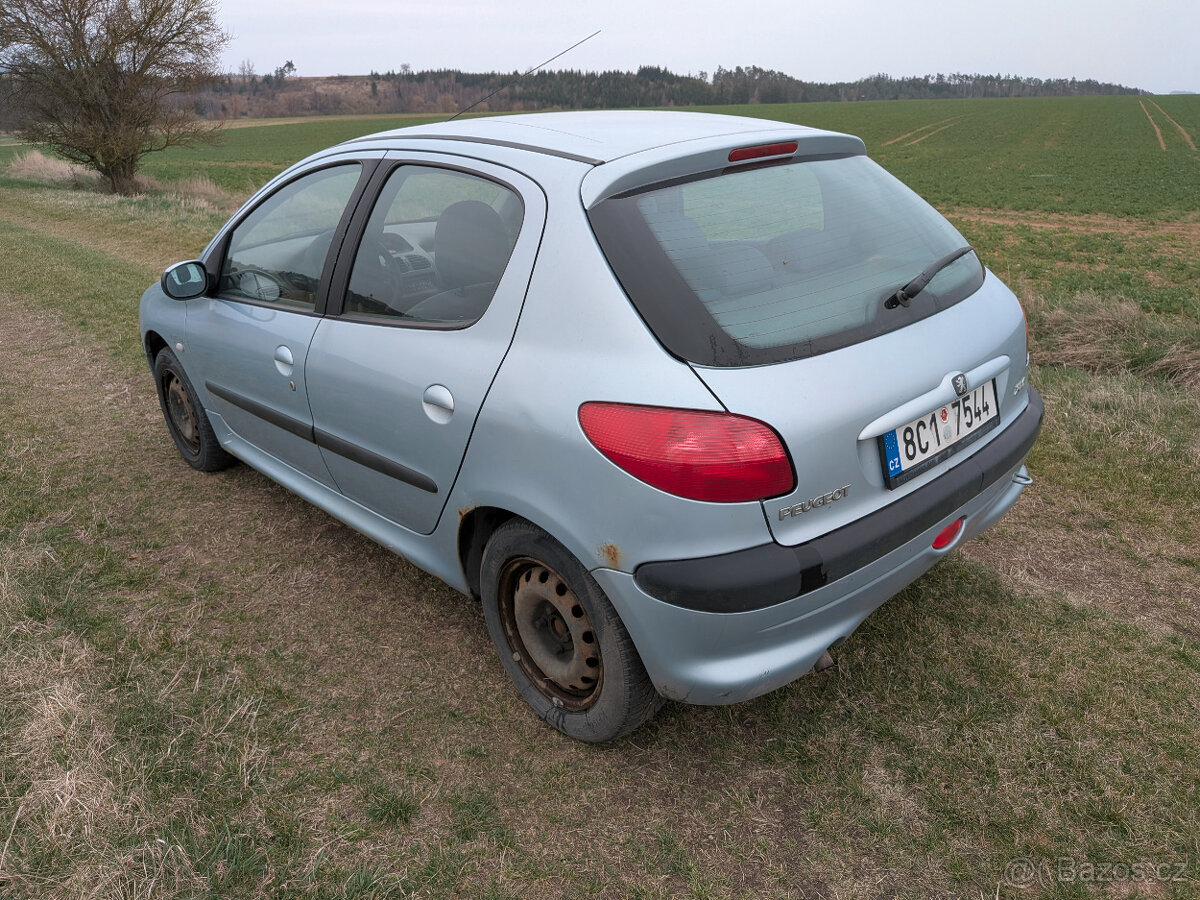 Peugeot 206- 1.4 55kW - 2