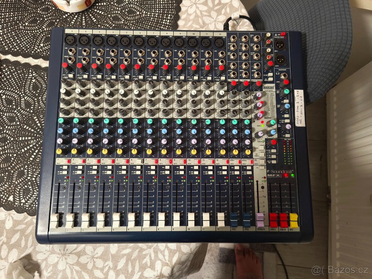 Soundcraft MFXi12 - 2