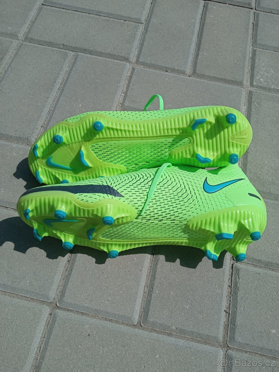 Kopačky NIKE - 2