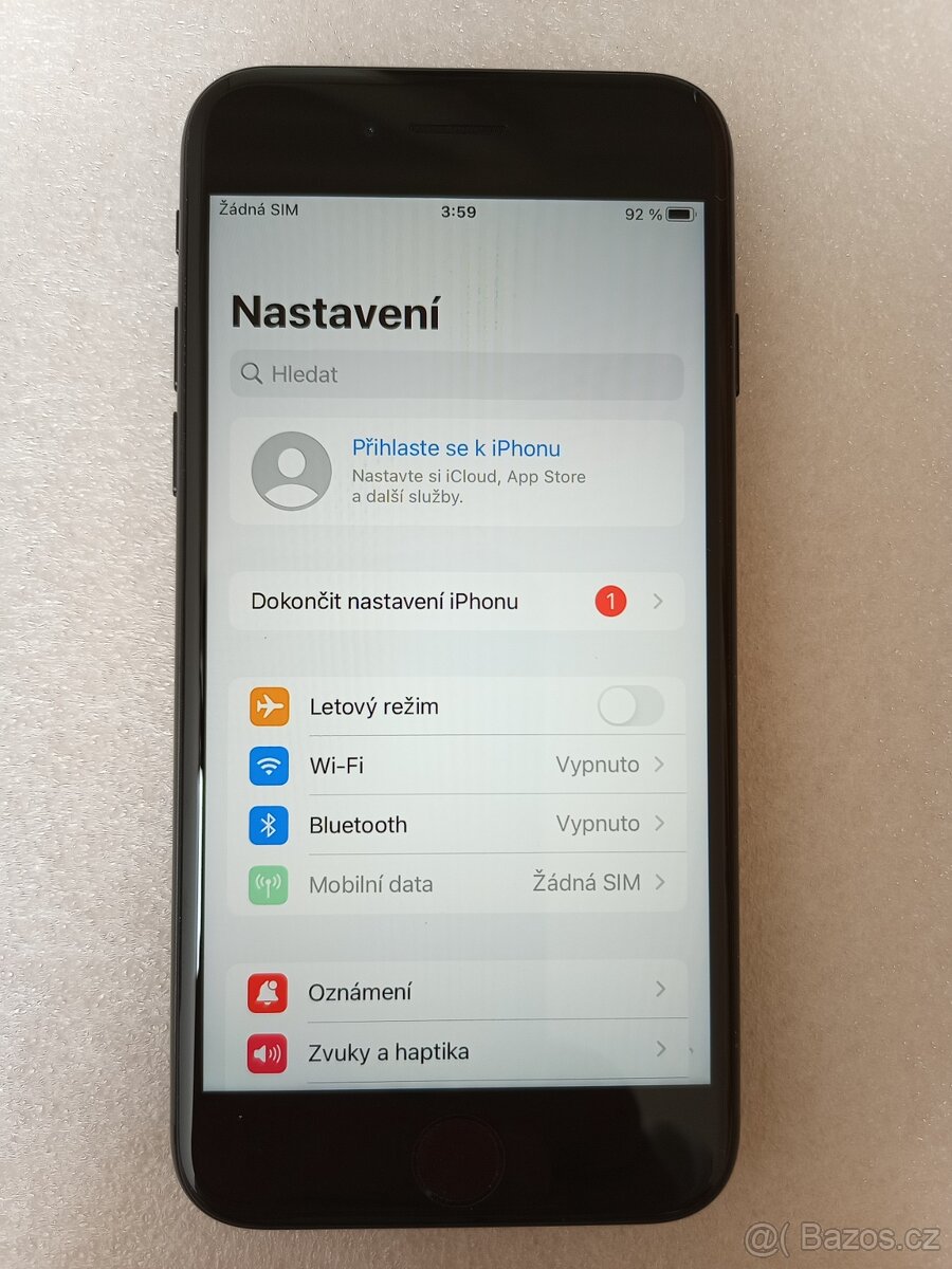 Apple iPhone 7 Black 32GB - 2
