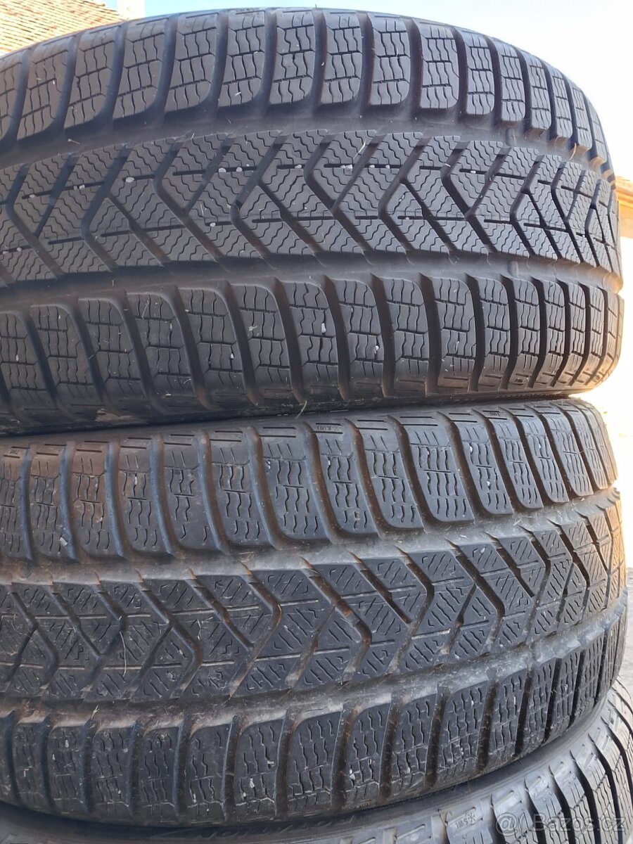 235/35/19 91v Pirelli - zimní pneu 4ks - 2