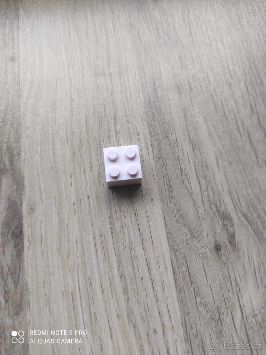 lego kostky 2x2 - 2
